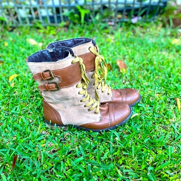 Utility Combat Boots - Picture 4 of 8